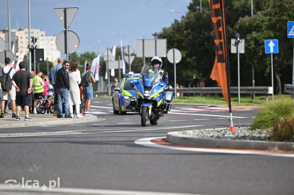 Setki kibiców dopingowało kolarzom na Koperniku