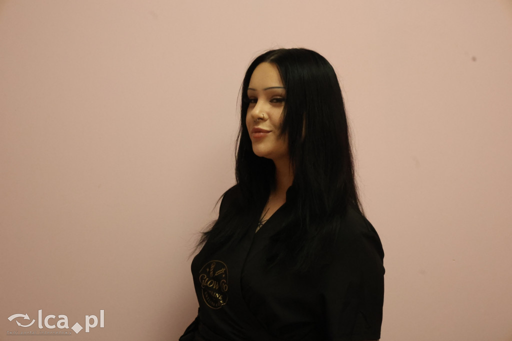 Glow up Veeline – Twój styl i piękno w Legnicy