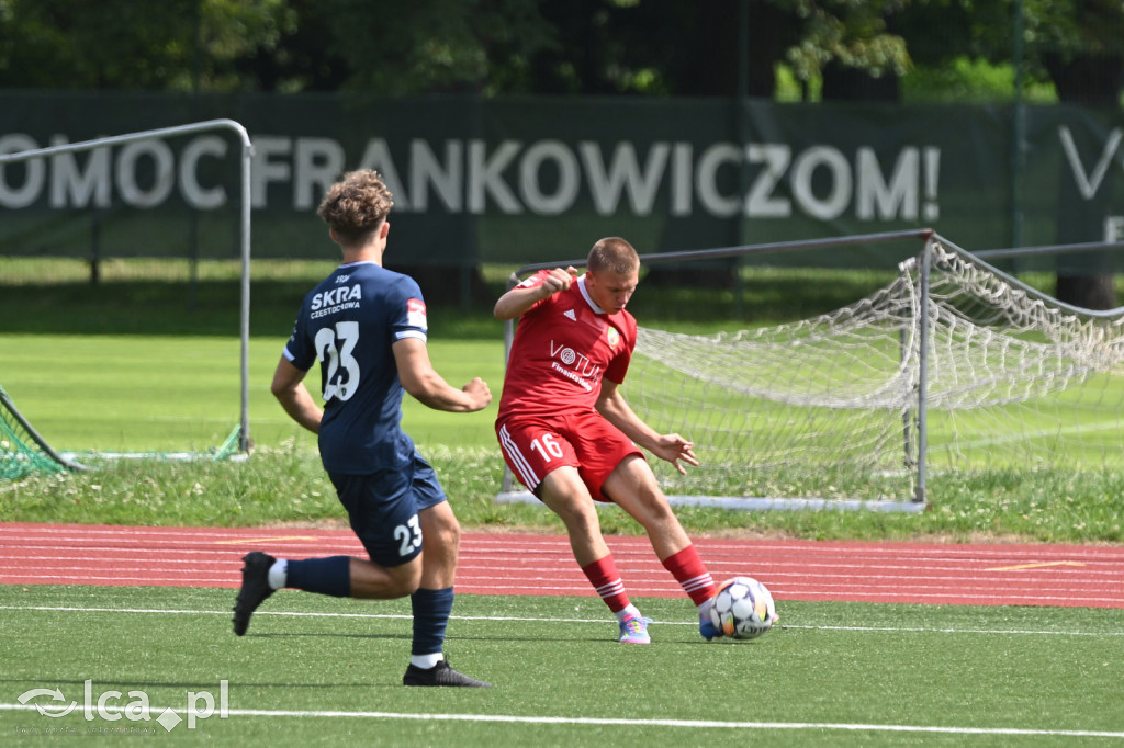 Miedź II Legnica remisuje ze Skrą Częstochowa