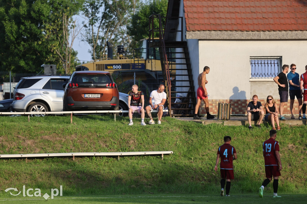 Miedź III Legnica wygrywa z Błękitnymi Koskowice