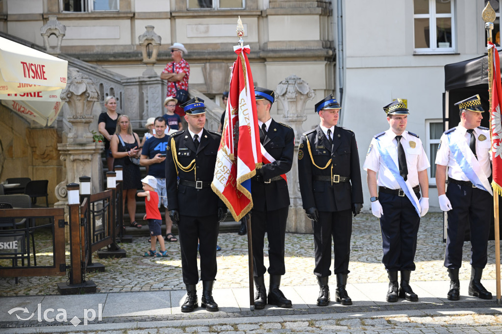 Apel z okazji święta wojska polskiego