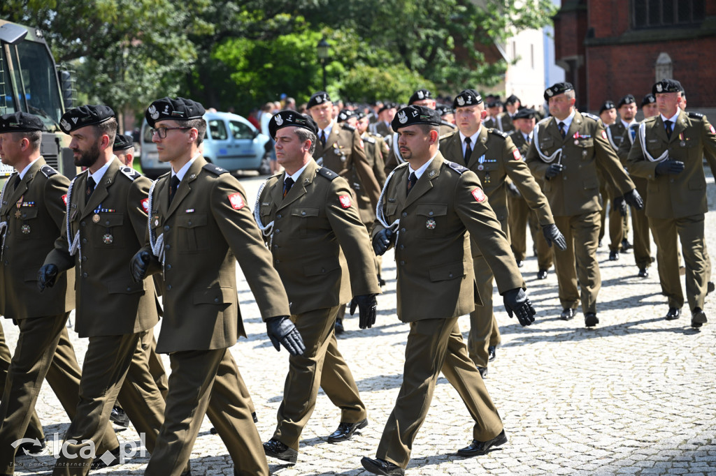 Apel z okazji święta wojska polskiego