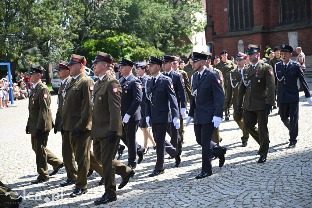 Apel z okazji święta wojska polskiego