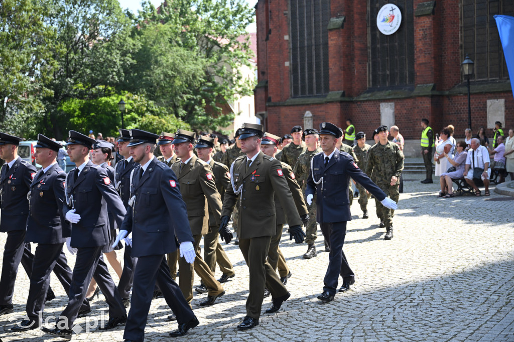 Apel z okazji święta wojska polskiego