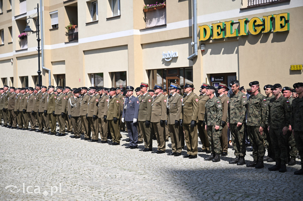 Apel z okazji święta wojska polskiego