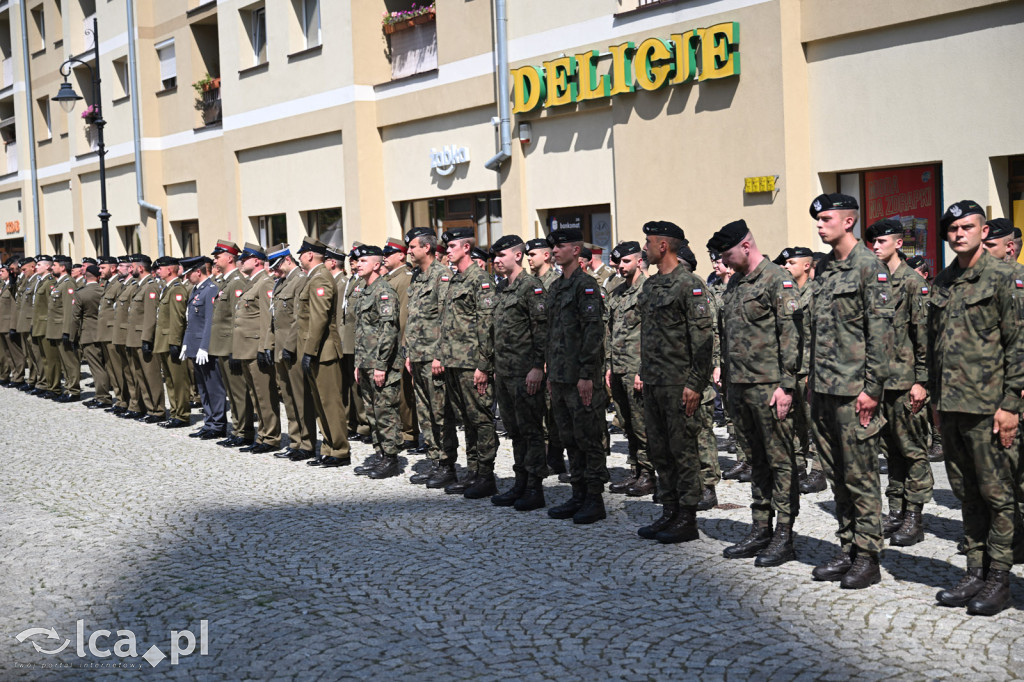Apel z okazji święta wojska polskiego