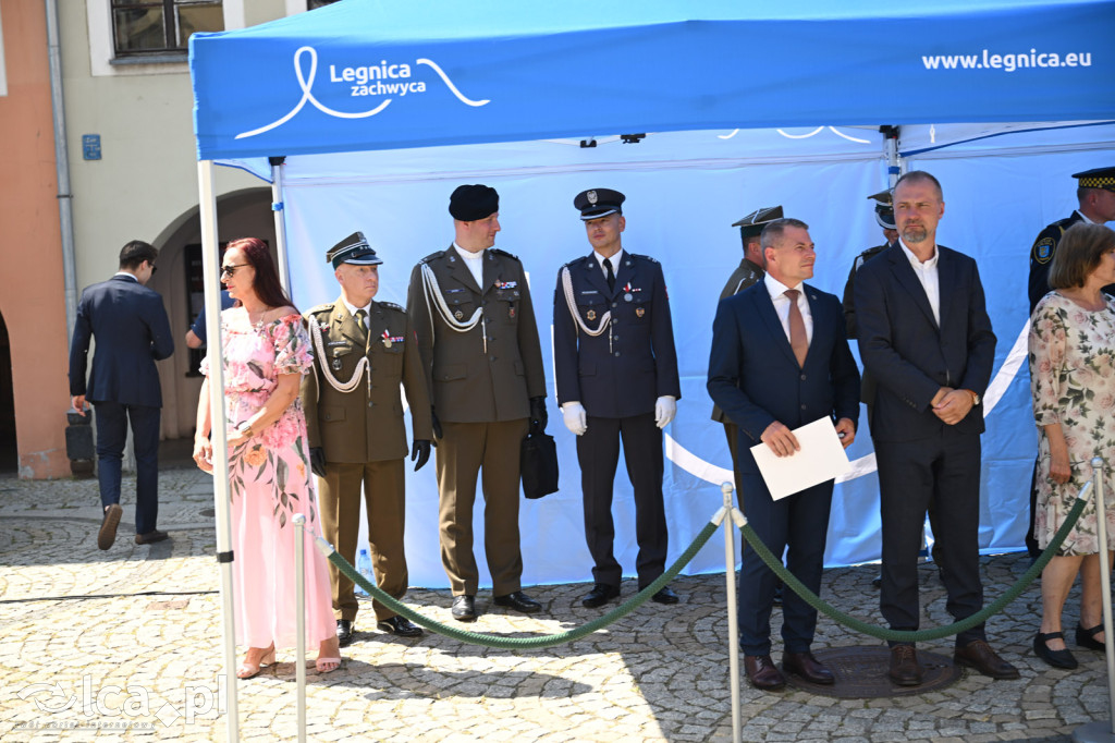 Apel z okazji święta wojska polskiego