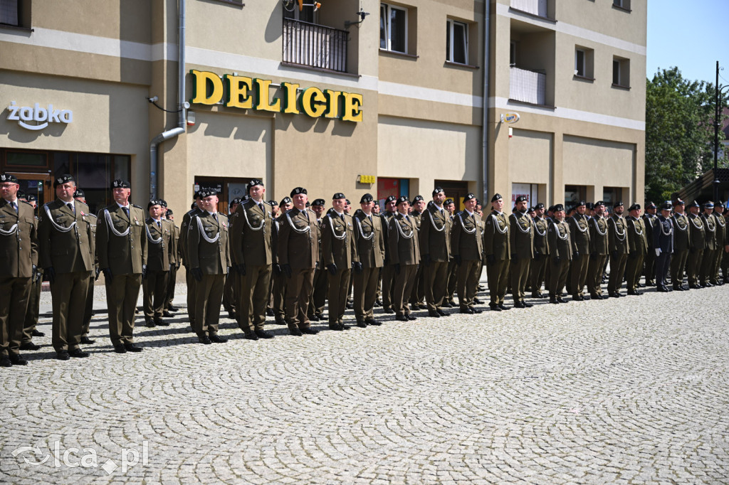 Apel z okazji święta wojska polskiego