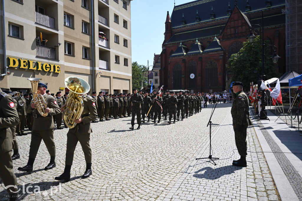 Apel z okazji święta wojska polskiego