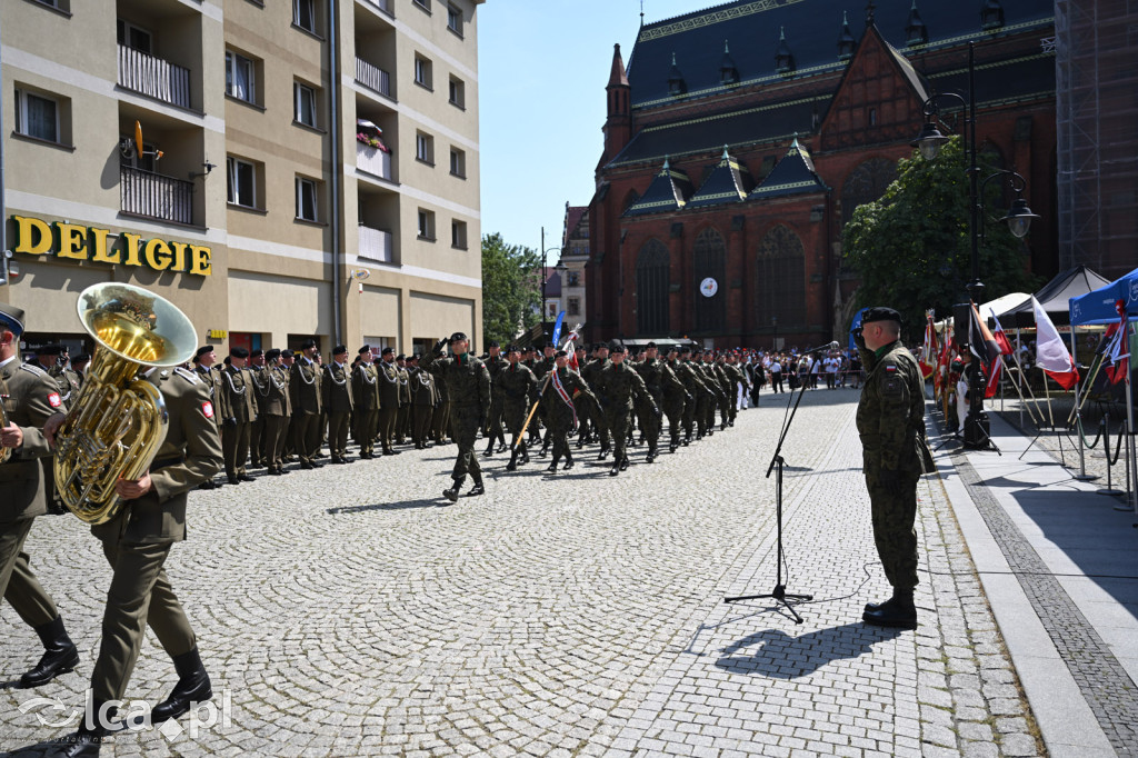 Apel z okazji święta wojska polskiego