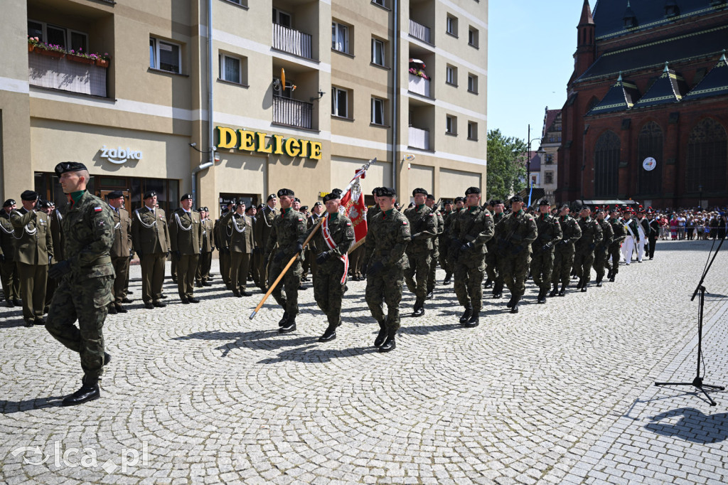 Apel z okazji święta wojska polskiego