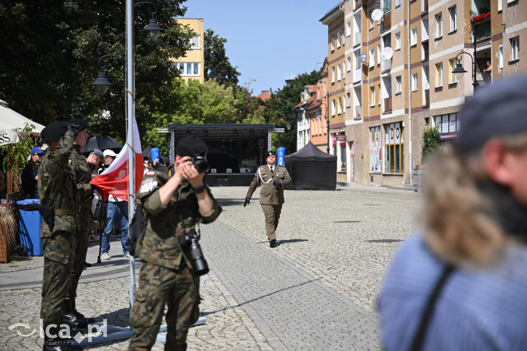 Apel z okazji święta wojska polskiego
