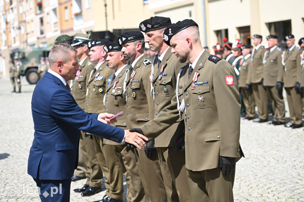 Apel z okazji święta wojska polskiego