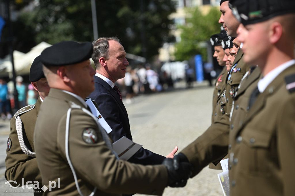 Apel z okazji święta wojska polskiego
