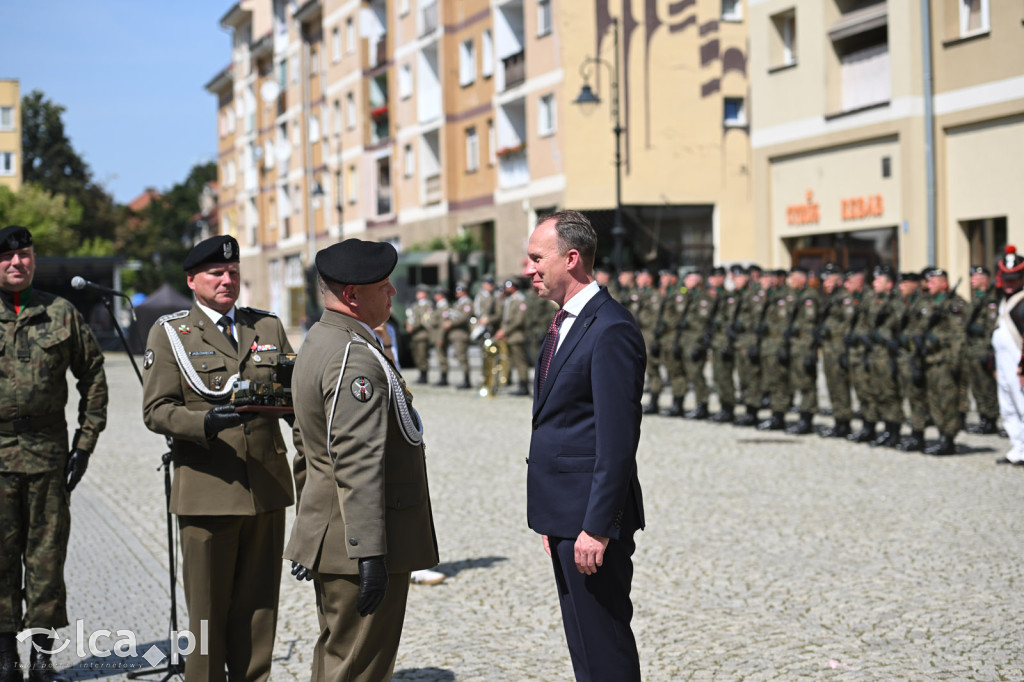 Apel z okazji święta wojska polskiego