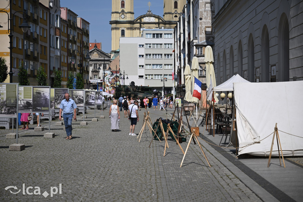 Prezentacja sprzętu wojskowego w rynku