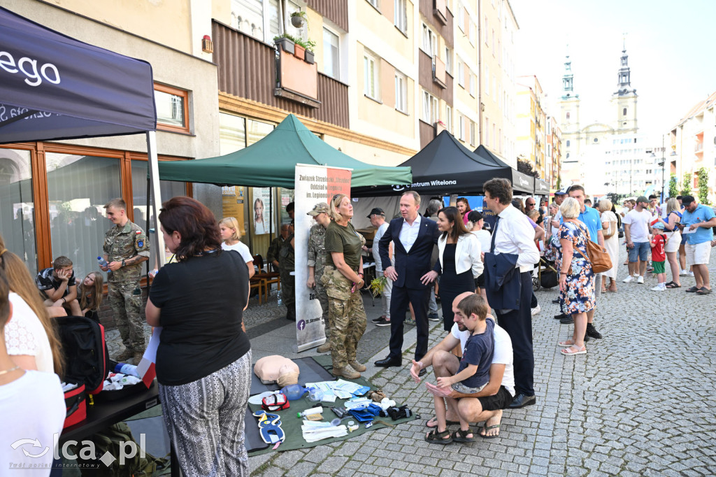 Prezentacja sprzętu wojskowego w rynku