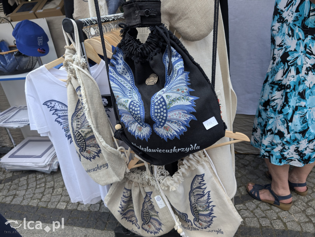 Parada Glinoludów i klimat Święta Ceramiki