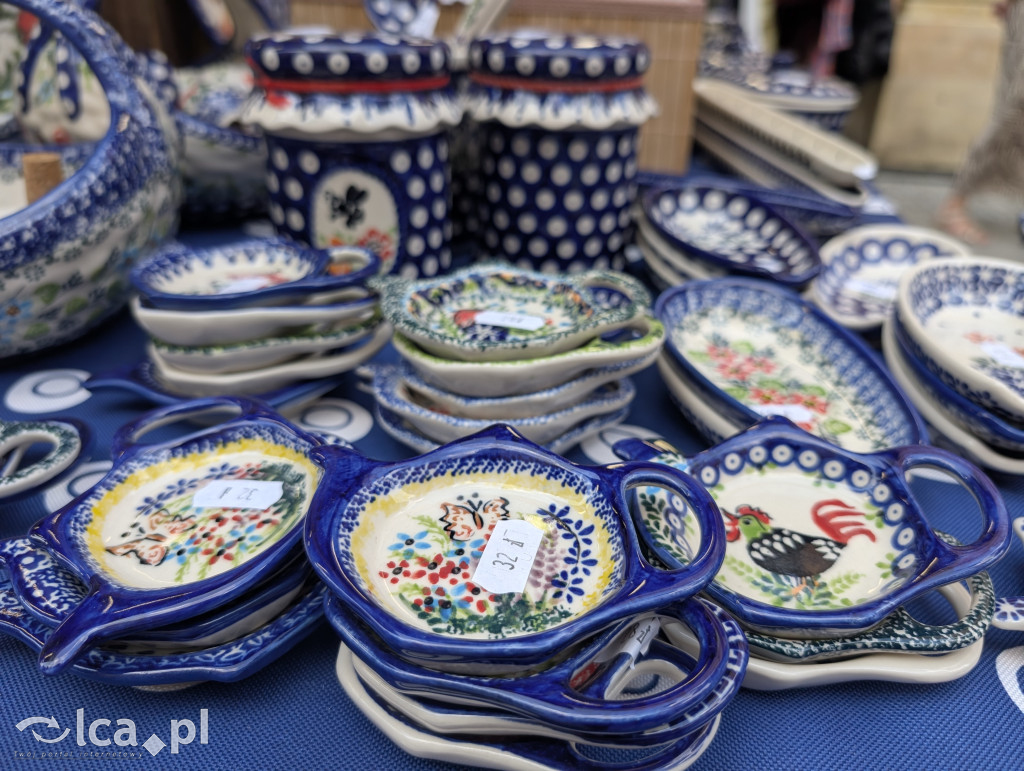 Parada Glinoludów i klimat Święta Ceramiki