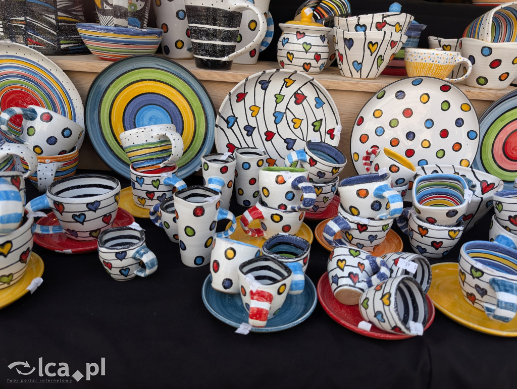 Parada Glinoludów i klimat Święta Ceramiki
