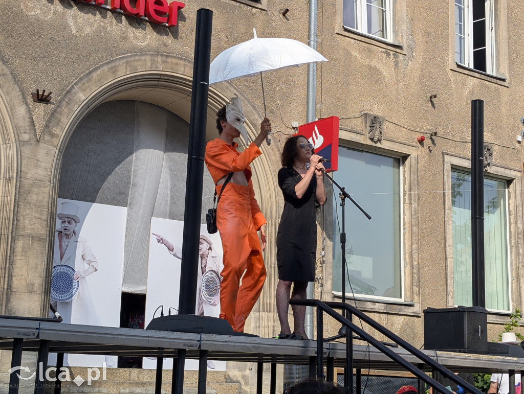 Parada Glinoludów i klimat Święta Ceramiki