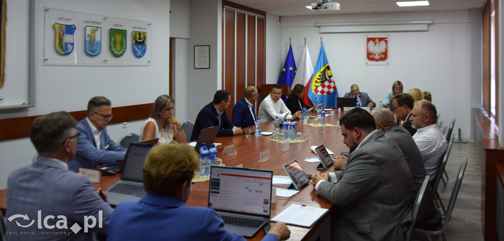 XIV nadzwyczajna sesja Rady Powiatu Legnickiego