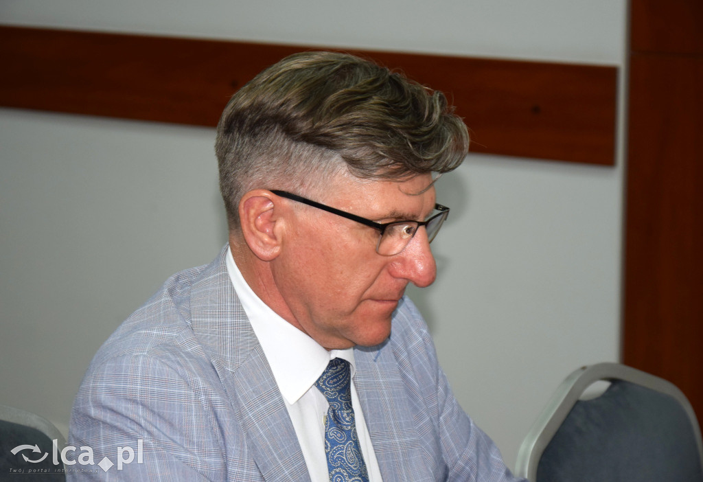 XIV nadzwyczajna sesja Rady Powiatu Legnickiego