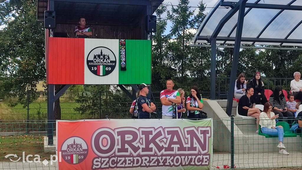 Otwarcie stadionu w Szczedrzykowicach