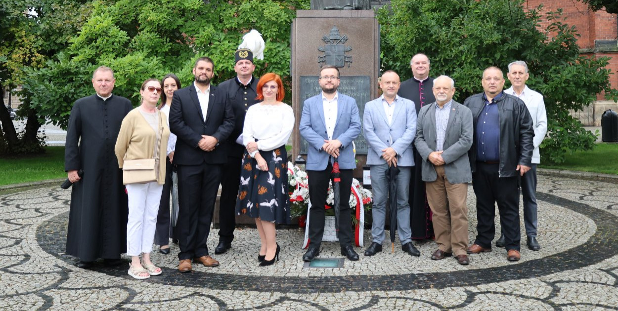 Solidarność uczciła Jana Pawła II