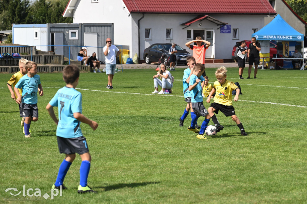 11 drużyn rywalizowało w Mewa Cup w Kunicach