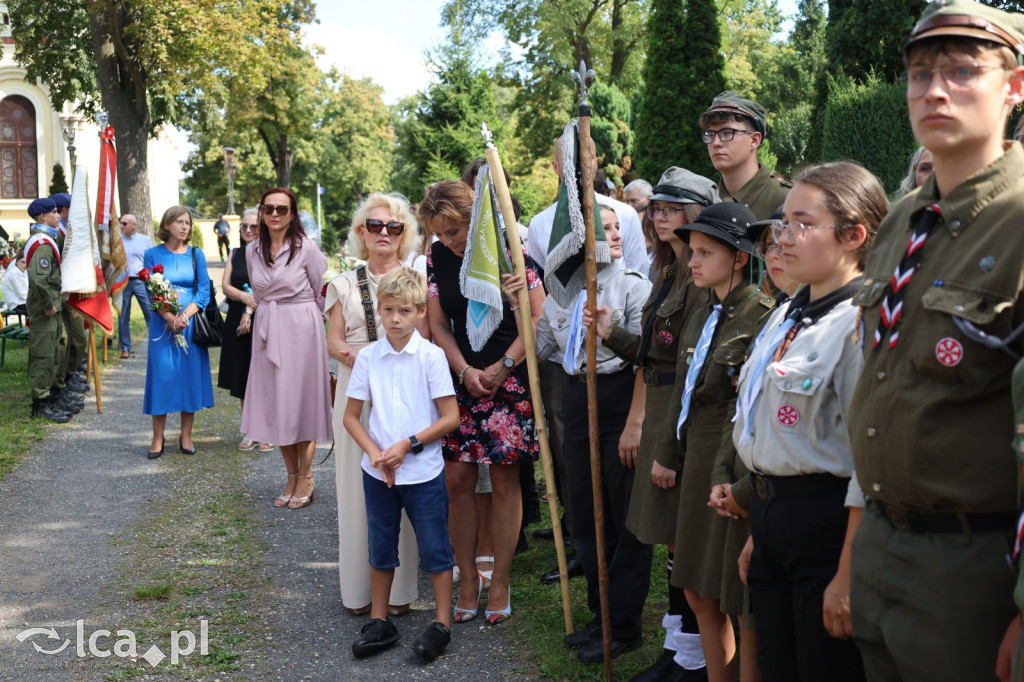 Tabliczka weterana odsłonięta na grobie