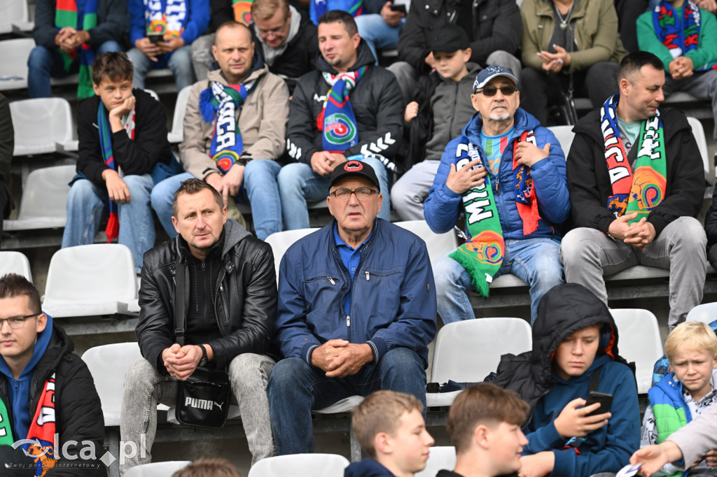 Tak kibice Miedzi wspierali dziś swoją drużynę