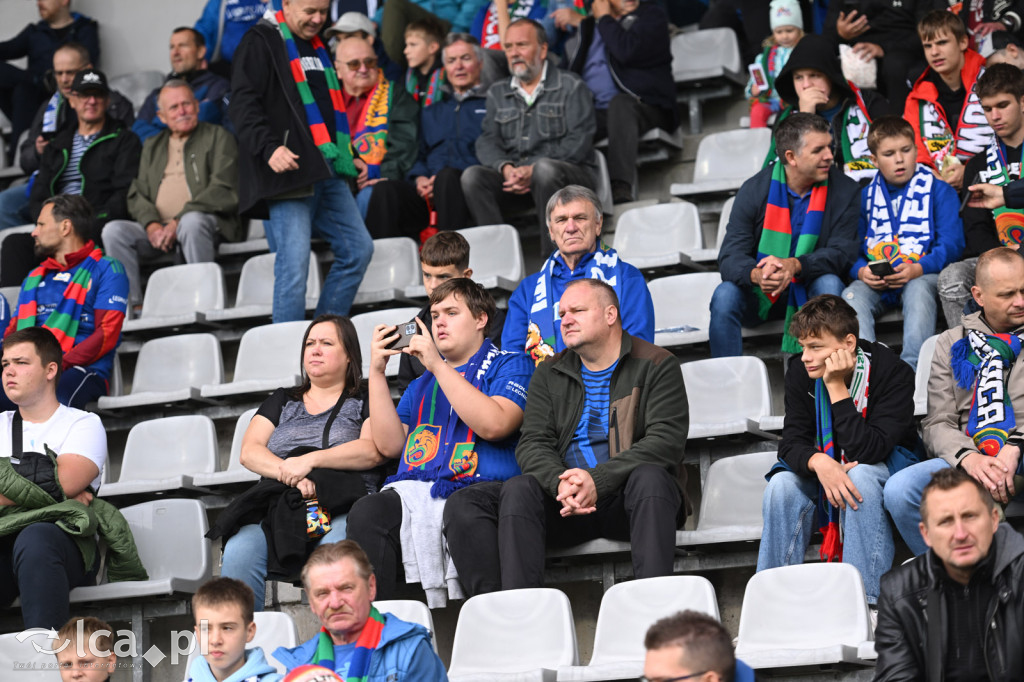 Tak kibice Miedzi wspierali dziś swoją drużynę