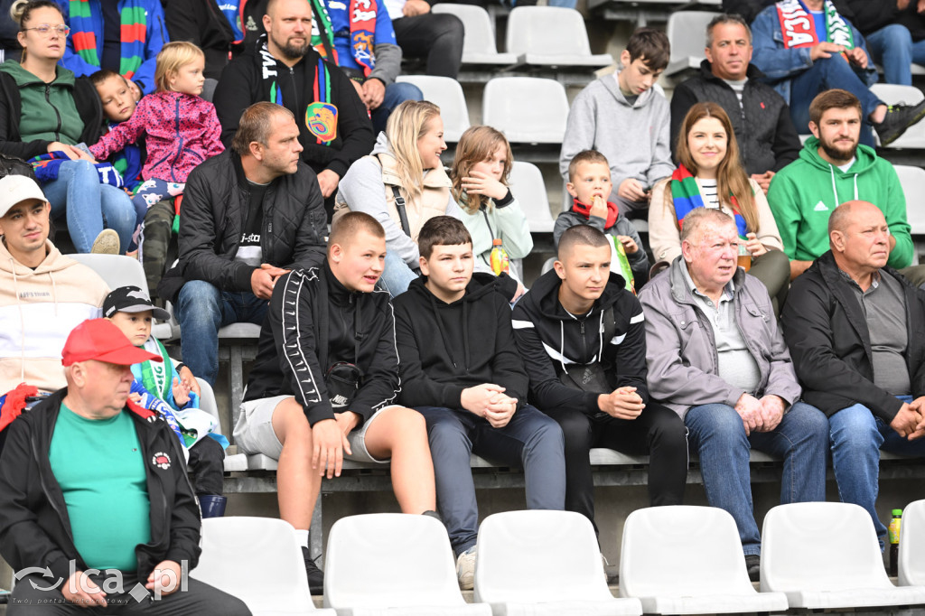 Tak kibice Miedzi wspierali dziś swoją drużynę