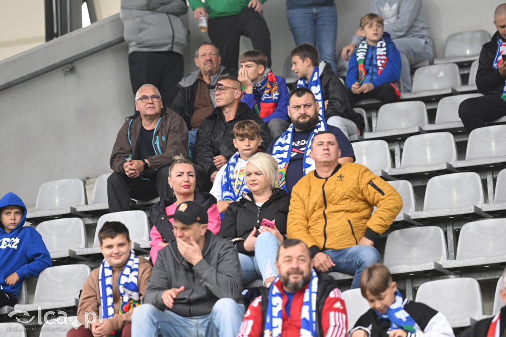 Tak kibice Miedzi wspierali dziś swoją drużynę