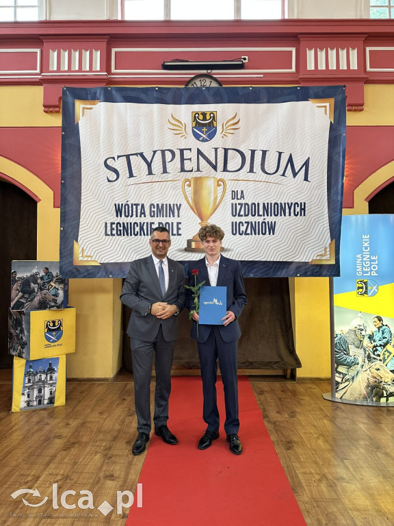 Stypendyści z Legnickiego Pola nagrodzeni