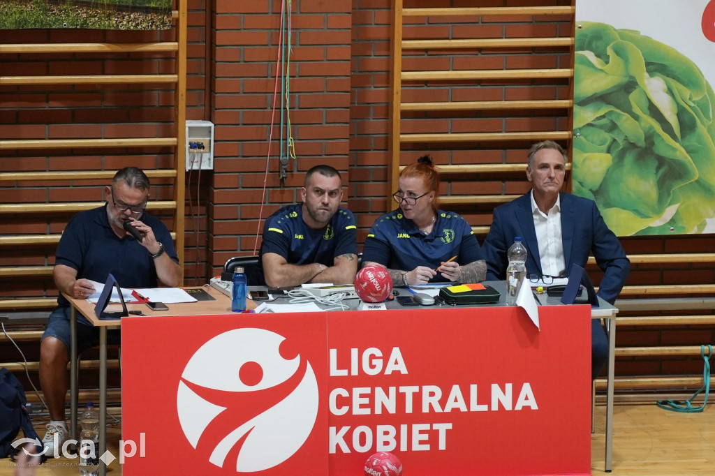 EISBERG Dziewiątka Legnica przegrała mecz