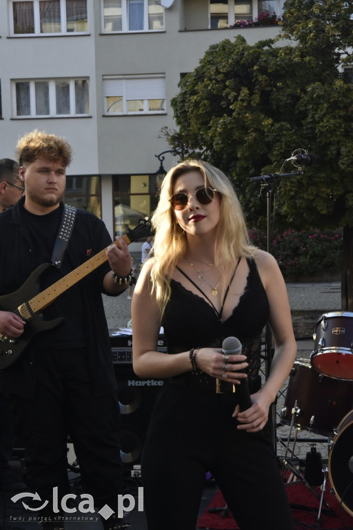 Charytatywny koncert „Gramy i pomagamy” cz2