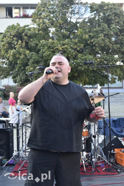 Charytatywny koncert „Gramy i pomagamy” cz2
