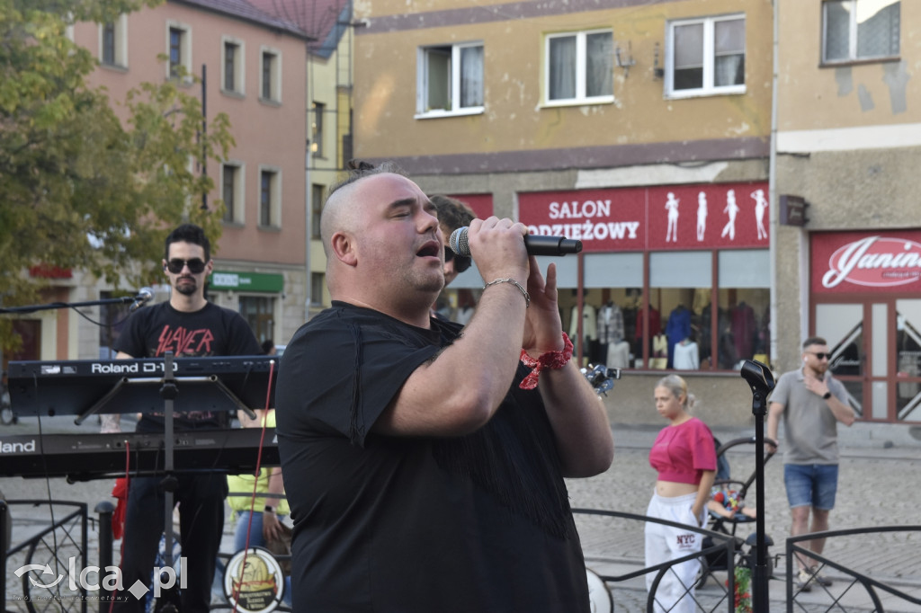 Charytatywny koncert „Gramy i pomagamy” cz2