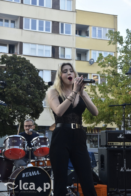 Charytatywny koncert „Gramy i pomagamy” cz2