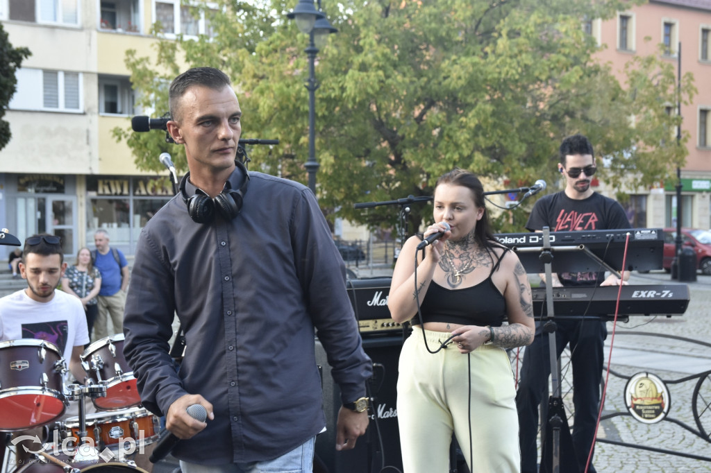 Charytatywny koncert „Gramy i pomagamy” cz2