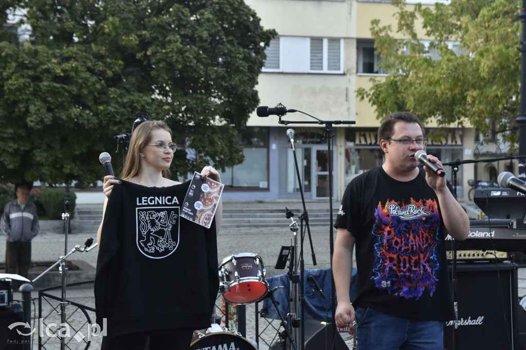 Charytatywny koncert „Gramy i pomagamy” cz2