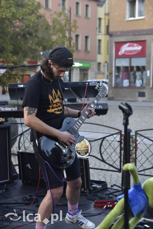 Charytatywny koncert „Gramy i pomagamy” cz2