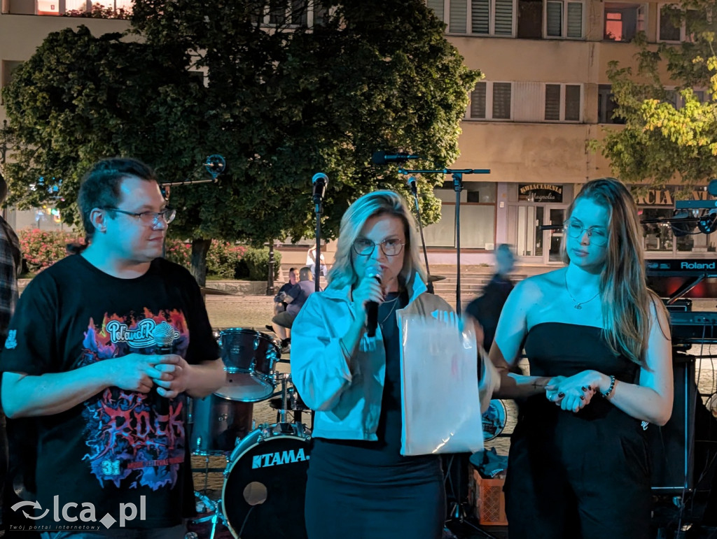 Charytatywny koncert „Gramy i pomagamy” cz2