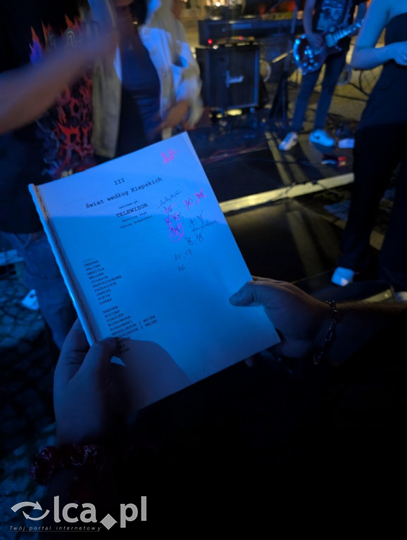 Charytatywny koncert „Gramy i pomagamy” cz2