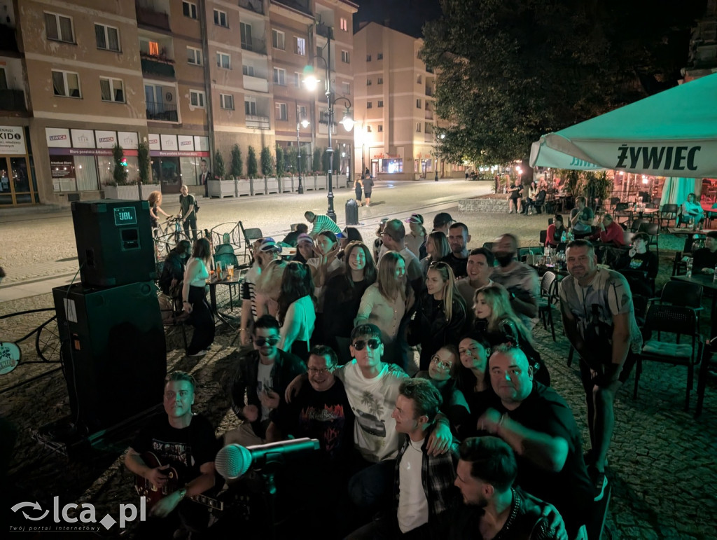 Charytatywny koncert „Gramy i pomagamy” cz2