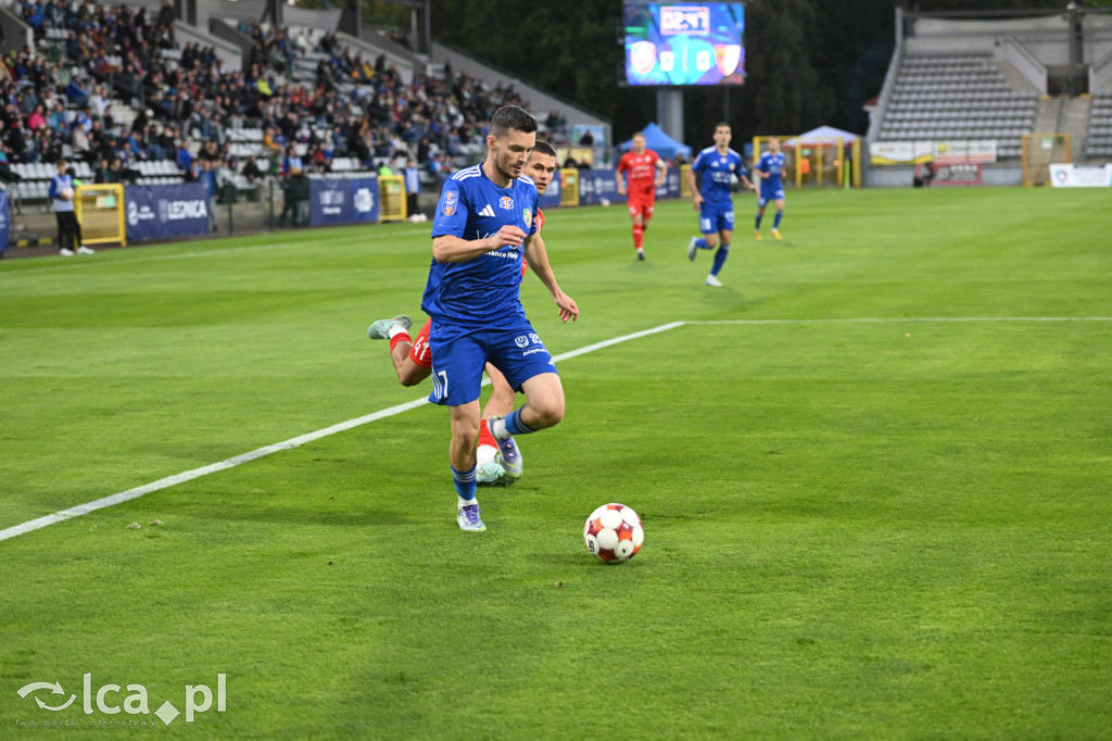 Miedź Legnica awansuje do 1/16 finału PP