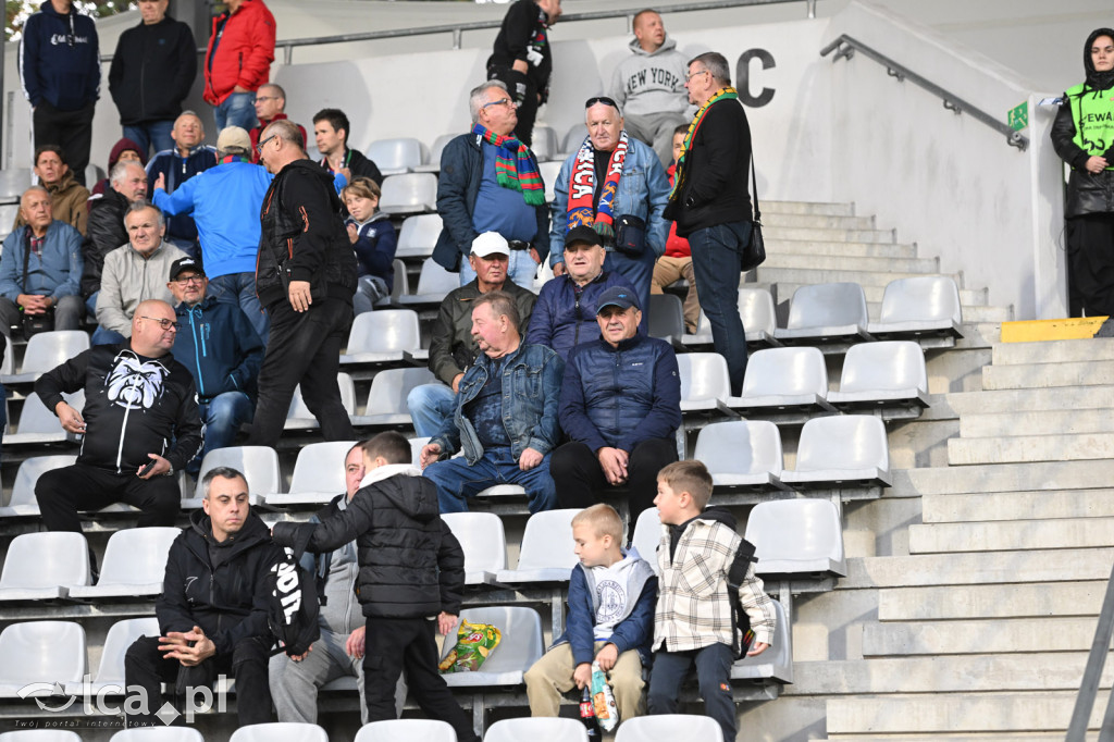 2 387 widzów na meczu Miedzi z Pogonią