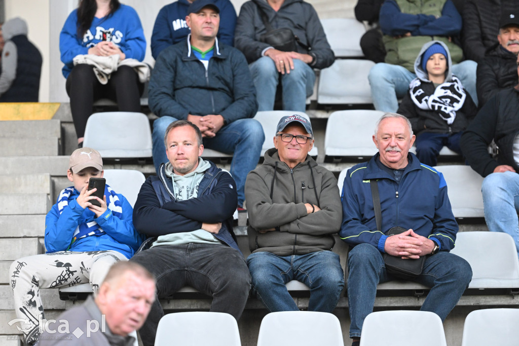2 387 widzów na meczu Miedzi z Pogonią